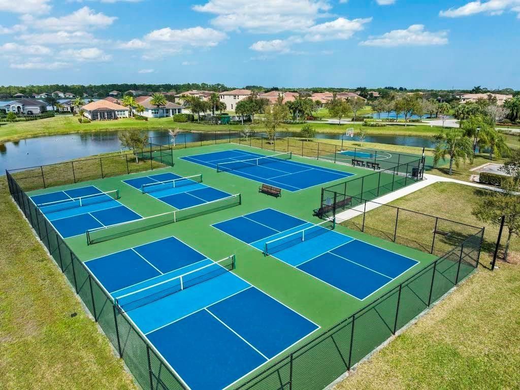 2001 Albany Terrace Sw, Vero Beach, FL 32968 Photo