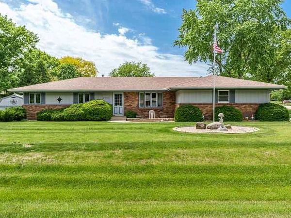 3855 Barley Ridge Trail , Cherry Valley, IL 61016