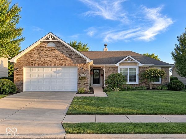 2275 Spring Dipper Drive, Greenfield, IN 46140