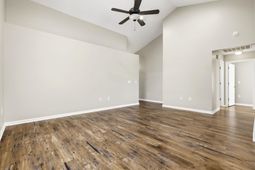549 Pennington Loop photo 4