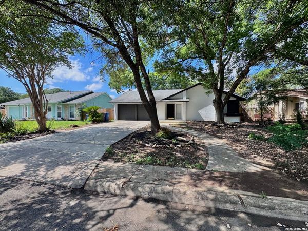 9483 POINTS EDGE, San Antonio, TX 78250