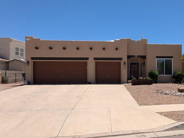 4909 Sundance Court NE, Rio Rancho, NM 87144