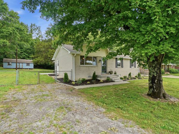 2758 Goodsprings Rd, Ashland City, TN 37015