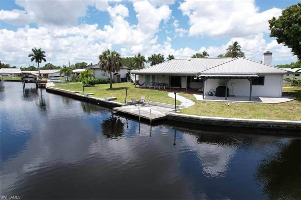 1318 Thompson St, North Fort Myers, FL 33903 Photo