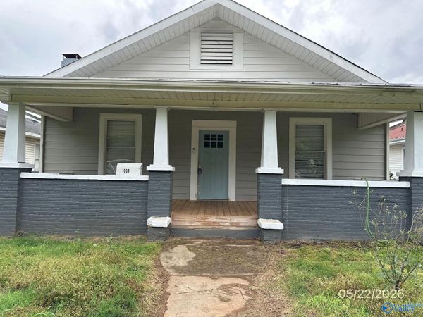 1009 N Atlanta Avenue, Sheffield, AL 35660