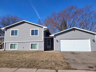 3101 81st Avenue N, Brooklyn Park, MN 55443