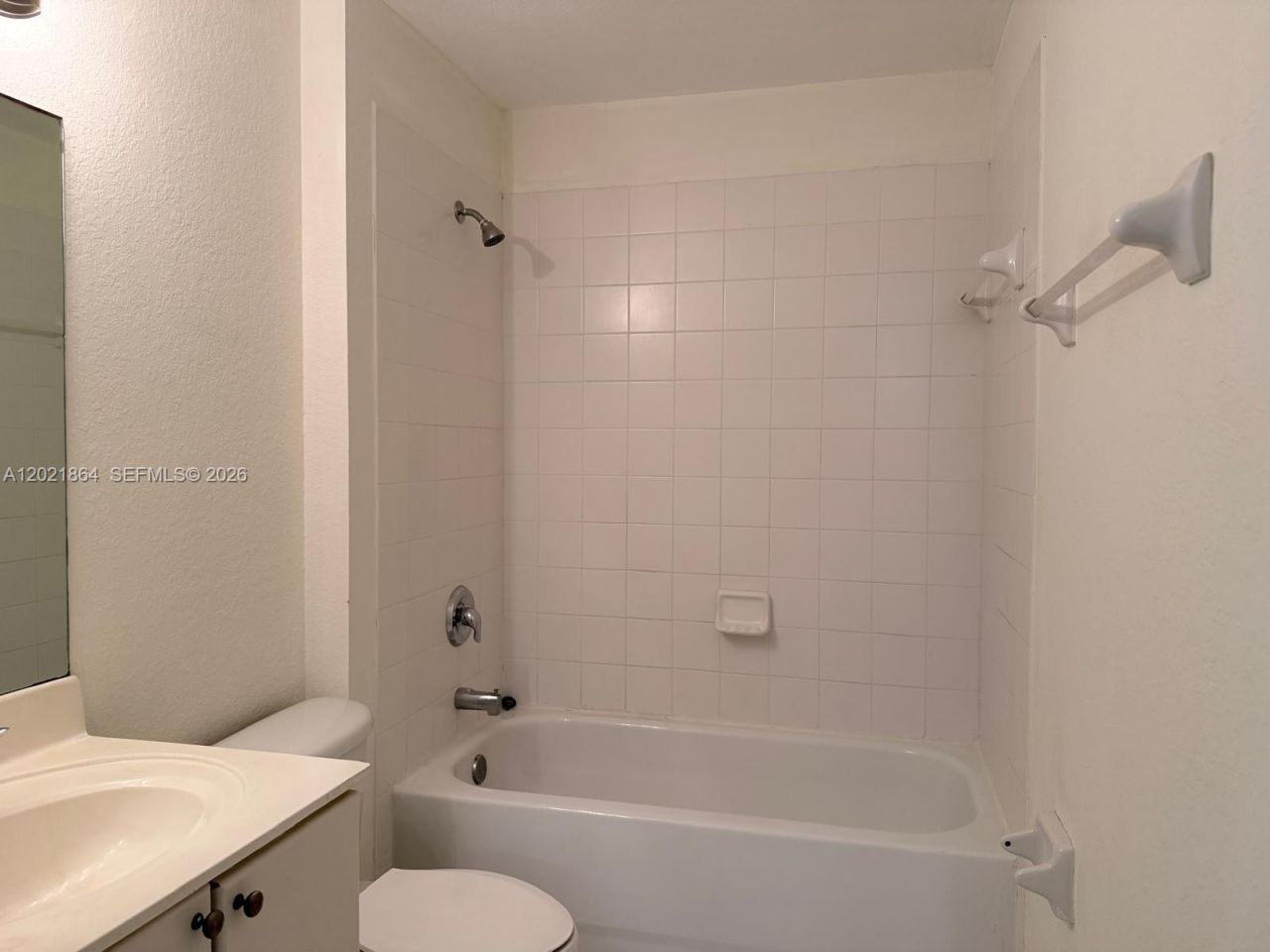 3585 NE 5th St , Unit 102, Homestead, FL 33033 Photo