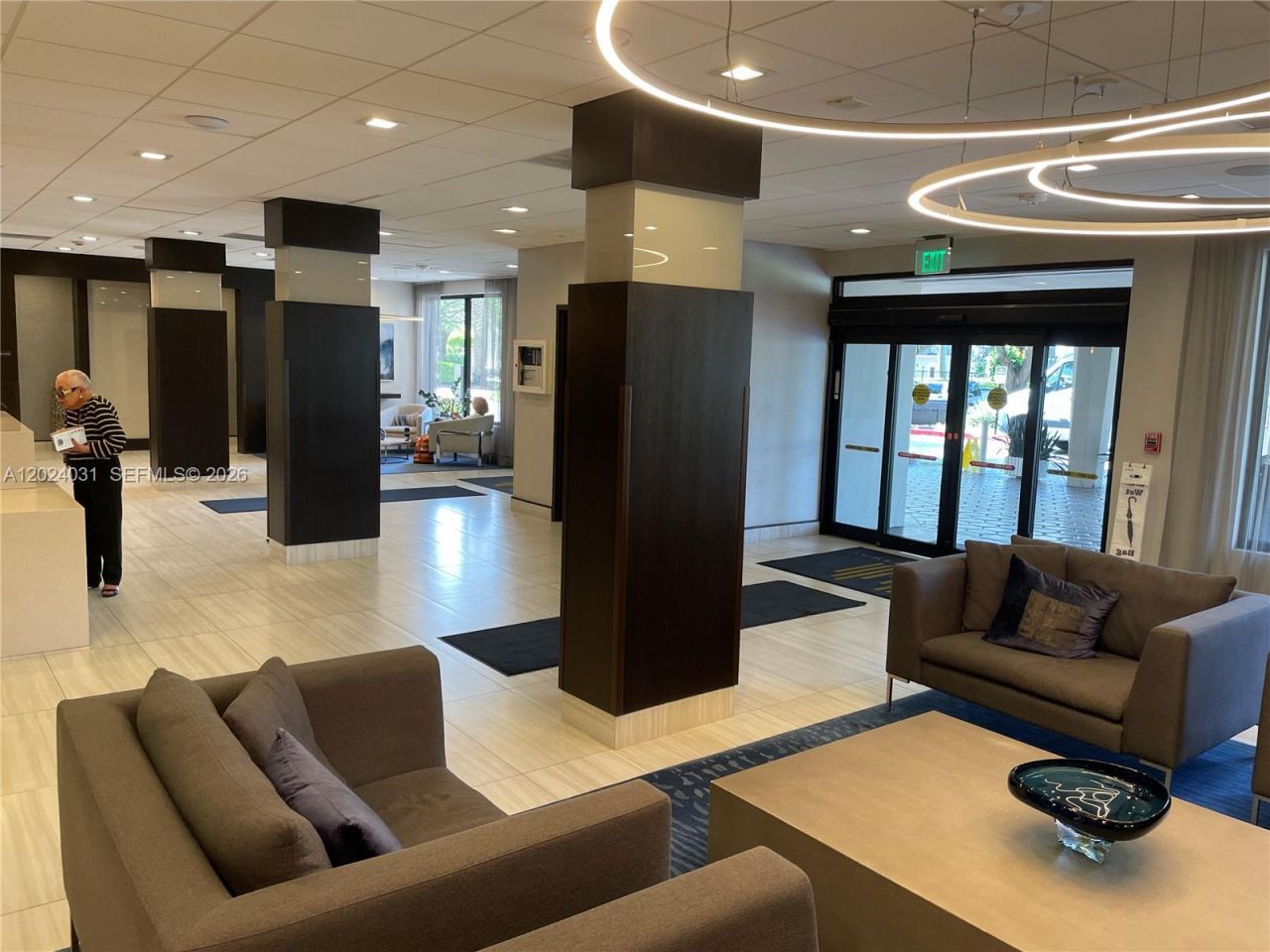 90 Edgewater Dr, Unit 1222, Coral Gables, FL 33133 Photo