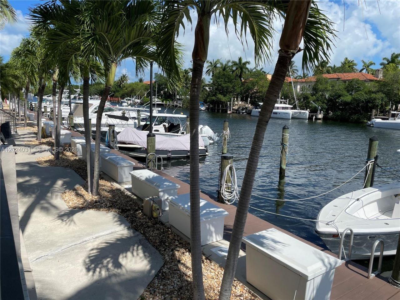 90 Edgewater Dr, Unit 1222, Coral Gables, FL 33133 Photo