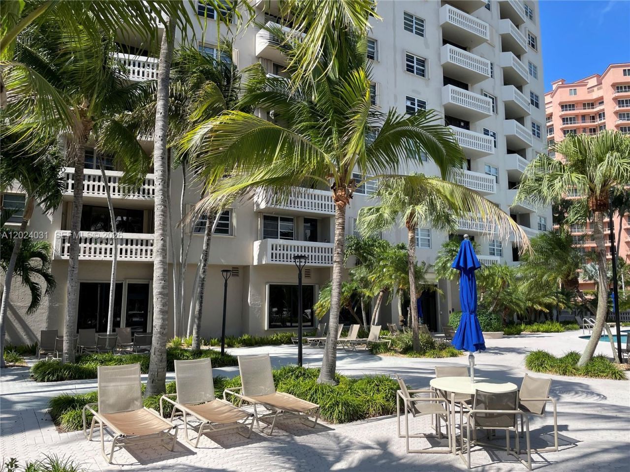 90 Edgewater Dr, Unit 1222, Coral Gables, FL 33133 Photo