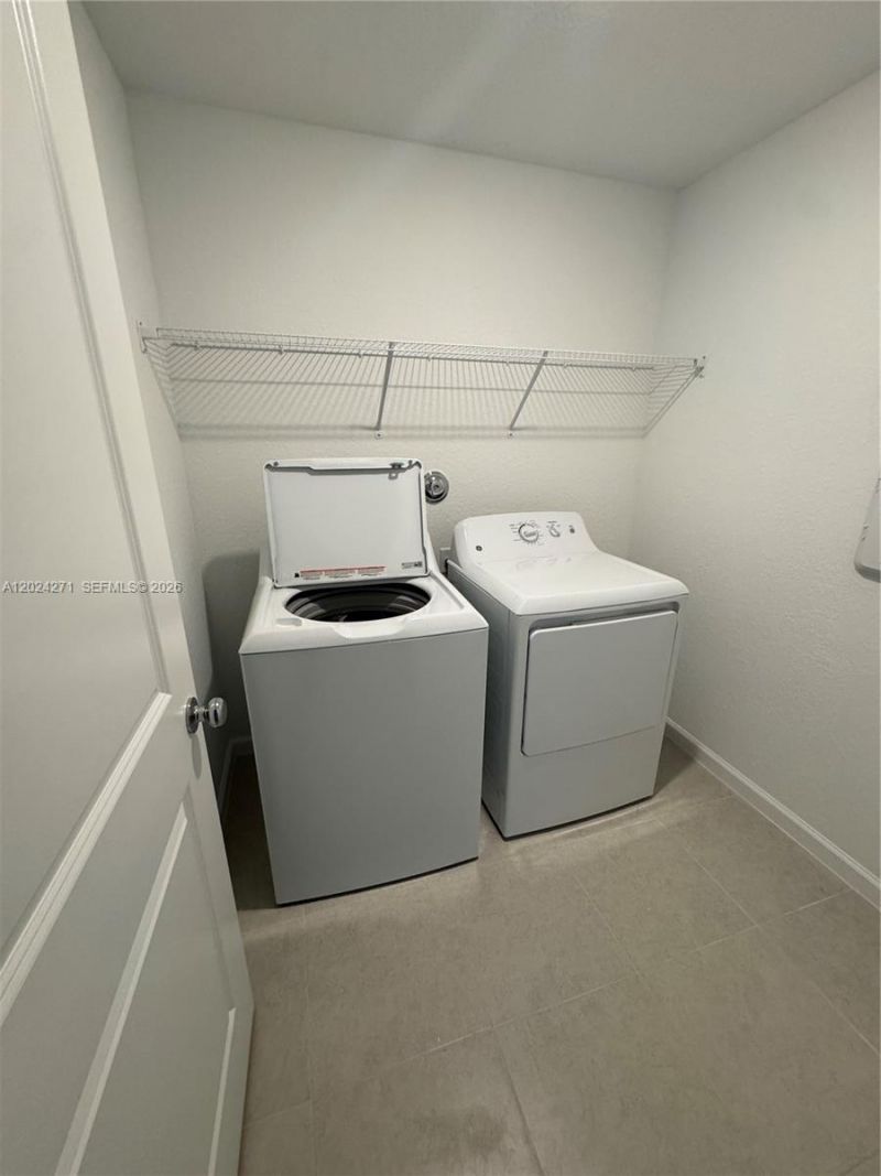 693 Carlyle Way, Fort Pierce, FL 34947 Photo