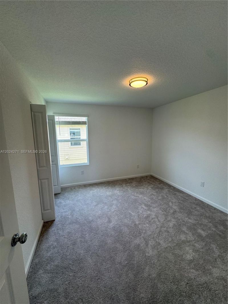 693 Carlyle Way, Fort Pierce, FL 34947 Photo