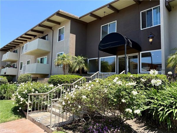 23930 Los Codona Avenue, Unit 204, Torrance, CA 90505