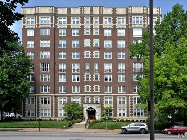 725 S Skinker Boulevard , Unit 7C, St Louis, MO 63105