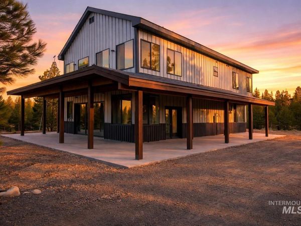 222 Buckcamp Lane, McCall, ID 83638
