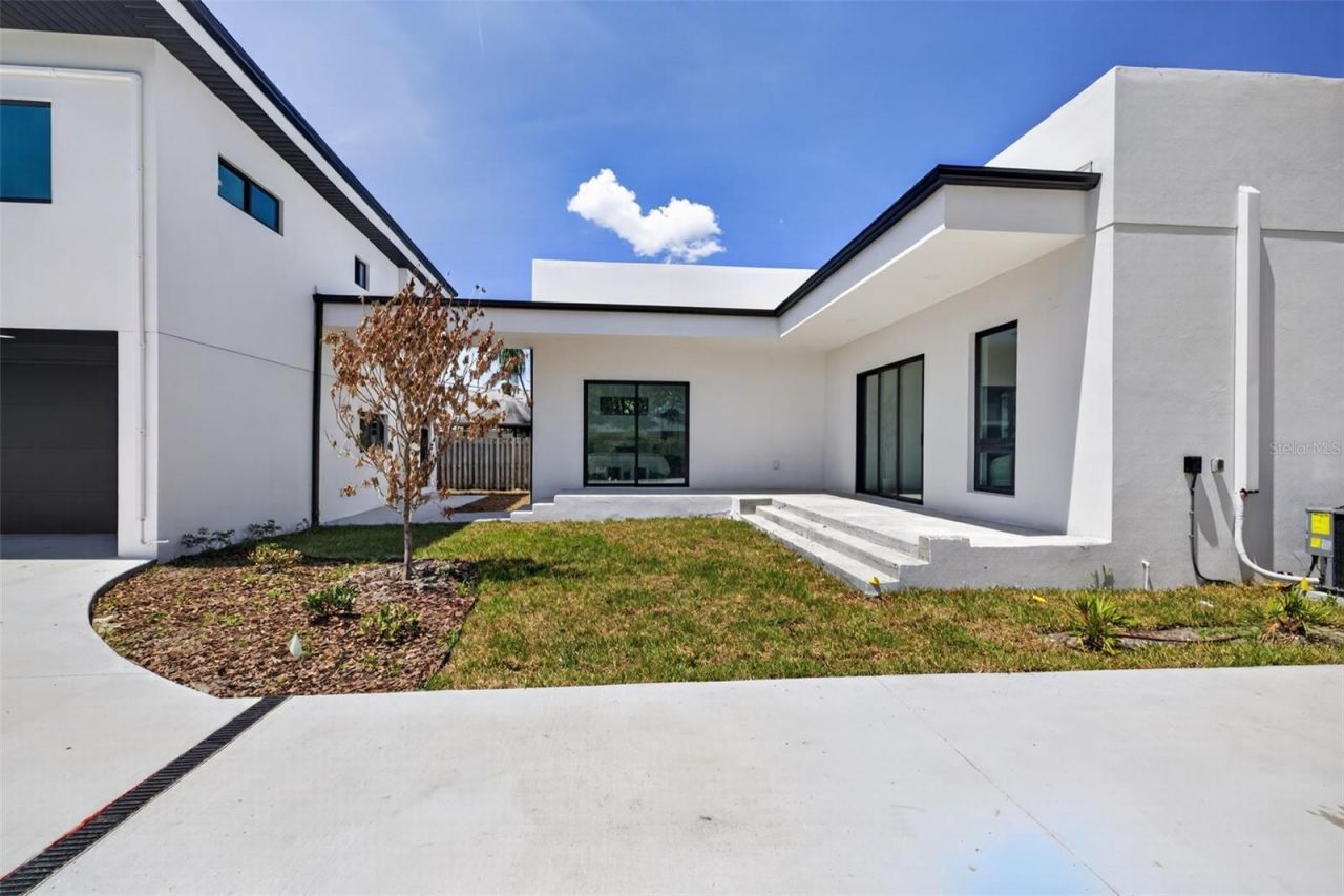 3144 22nd Street N, Saint Petersburg, FL 33713 Photo