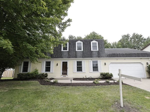 2418 Flambeau Drive , Naperville, IL 60564