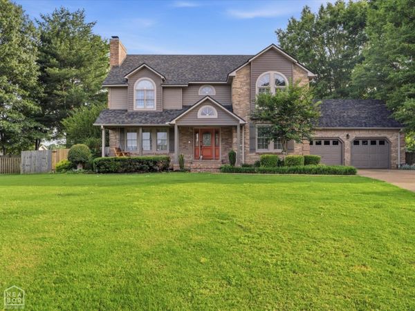 1404 Lexington Drive, Paragould, AR 72450