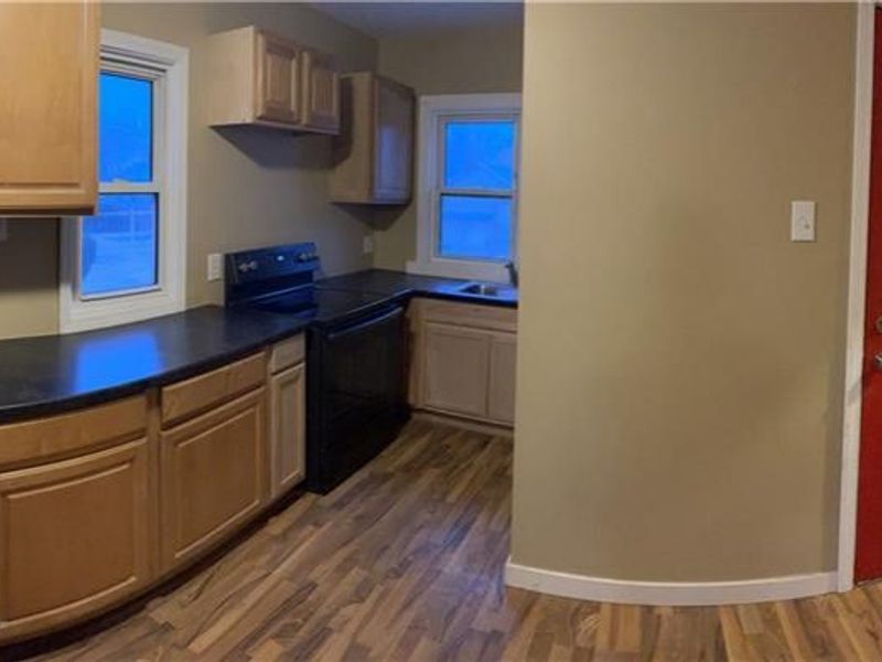 313 Brooklyn Avenue, Dayton, OH 45417 Photo 4