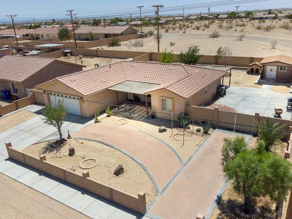 1527 N Marina Drive, Thermal, CA 92274