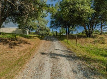6216 Trout Ln, Mountain Ranch, CA 95246 Photo
