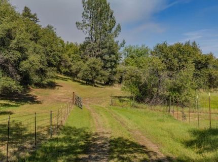 6216 Trout Ln, Mountain Ranch, CA 95246 Photo