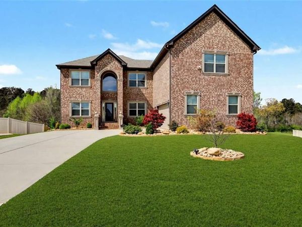416 Saffron Lane , Mcdonough, GA 30252