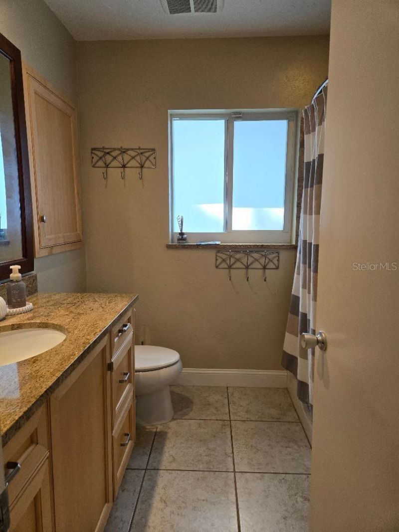 6015 Carlton Avenue, Sarasota, FL 34231 Photo