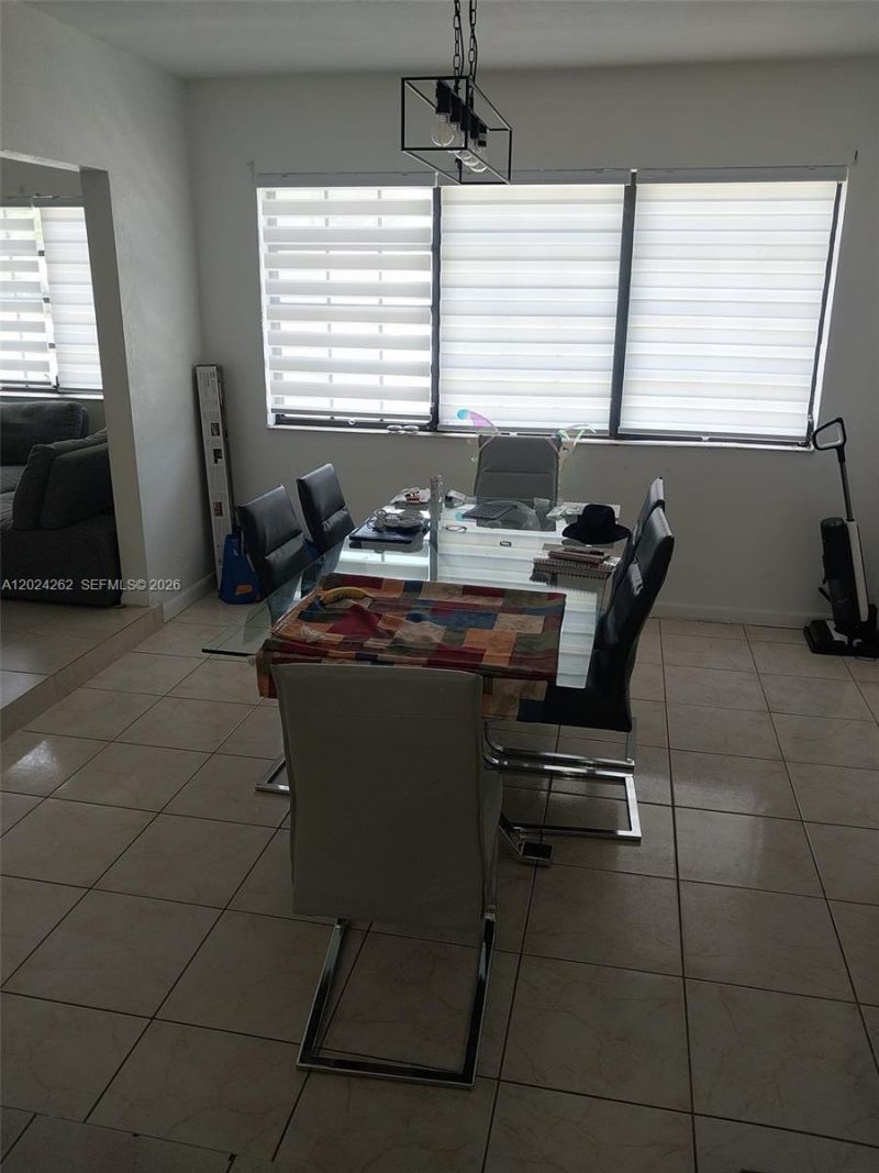 2034 NW 93rd St, Miami, FL 33147 Photo