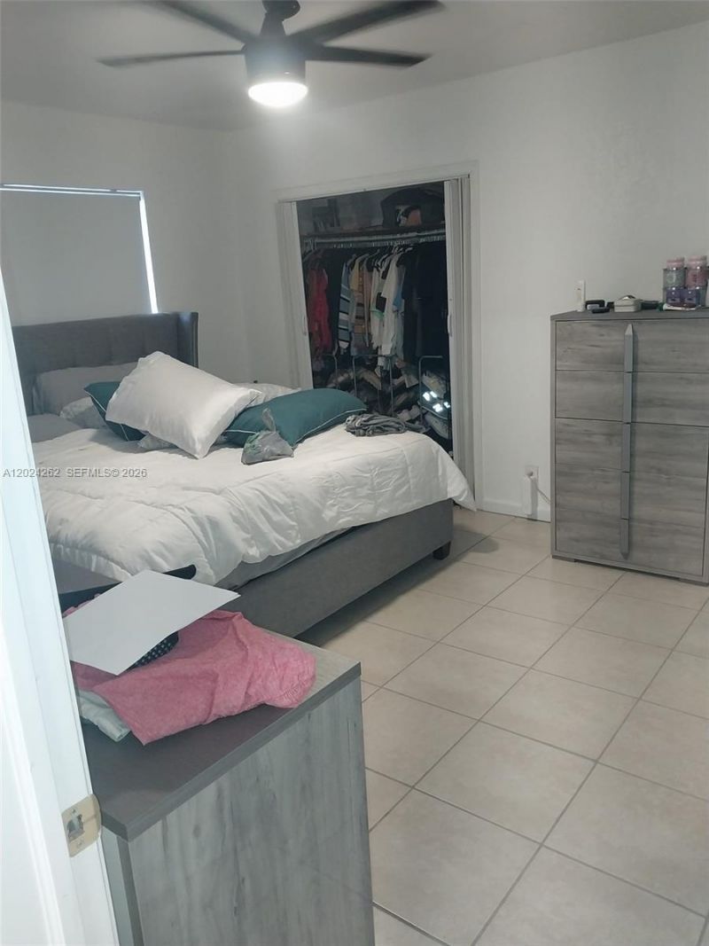 2034 NW 93rd St, Miami, FL 33147 Photo
