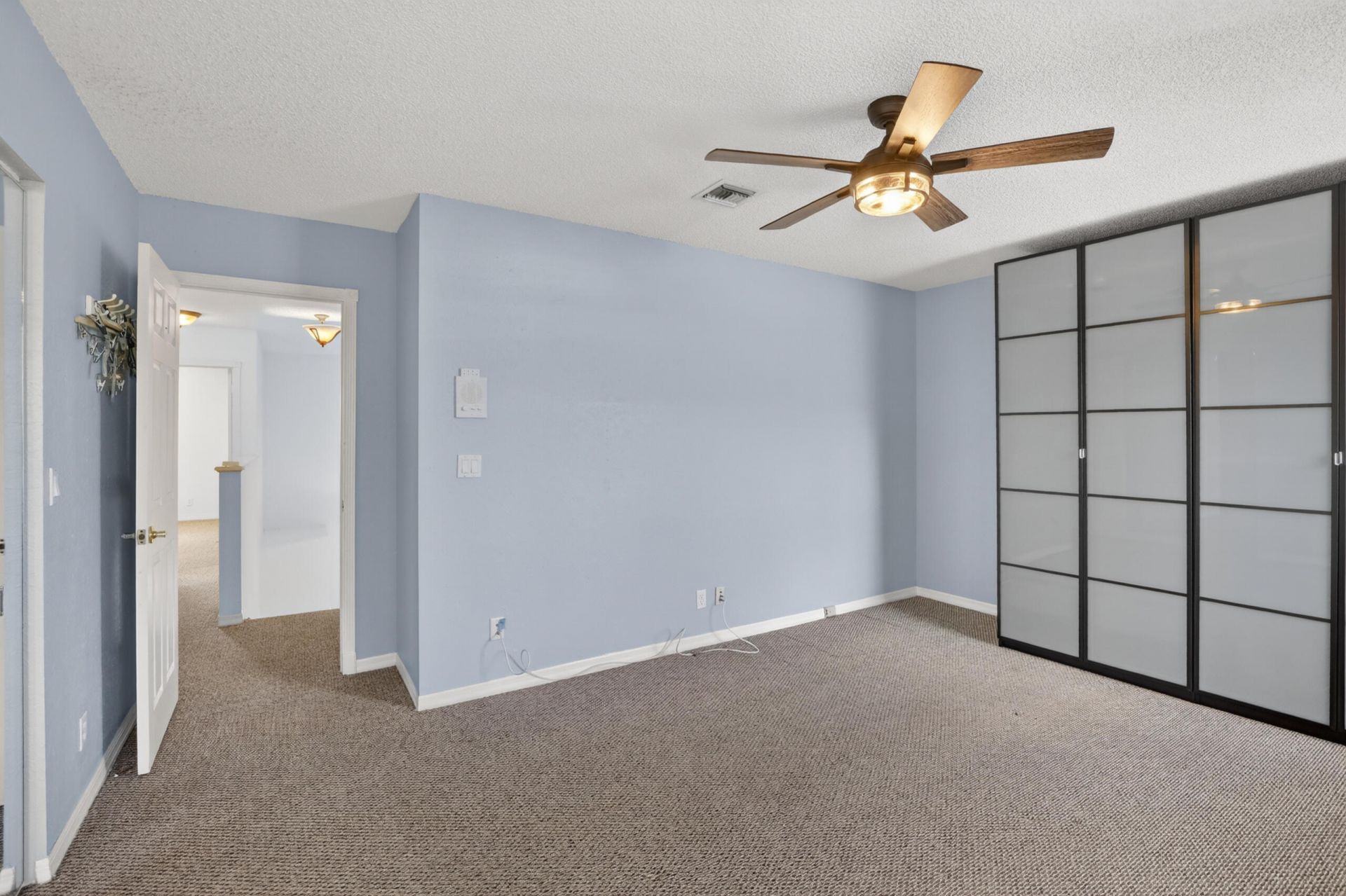 10690 NW 2nd Circle, Pembroke Pines, FL 33026 Photo