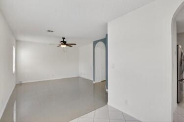 10690 NW 2nd Circle, Pembroke Pines, FL 33026 Photo