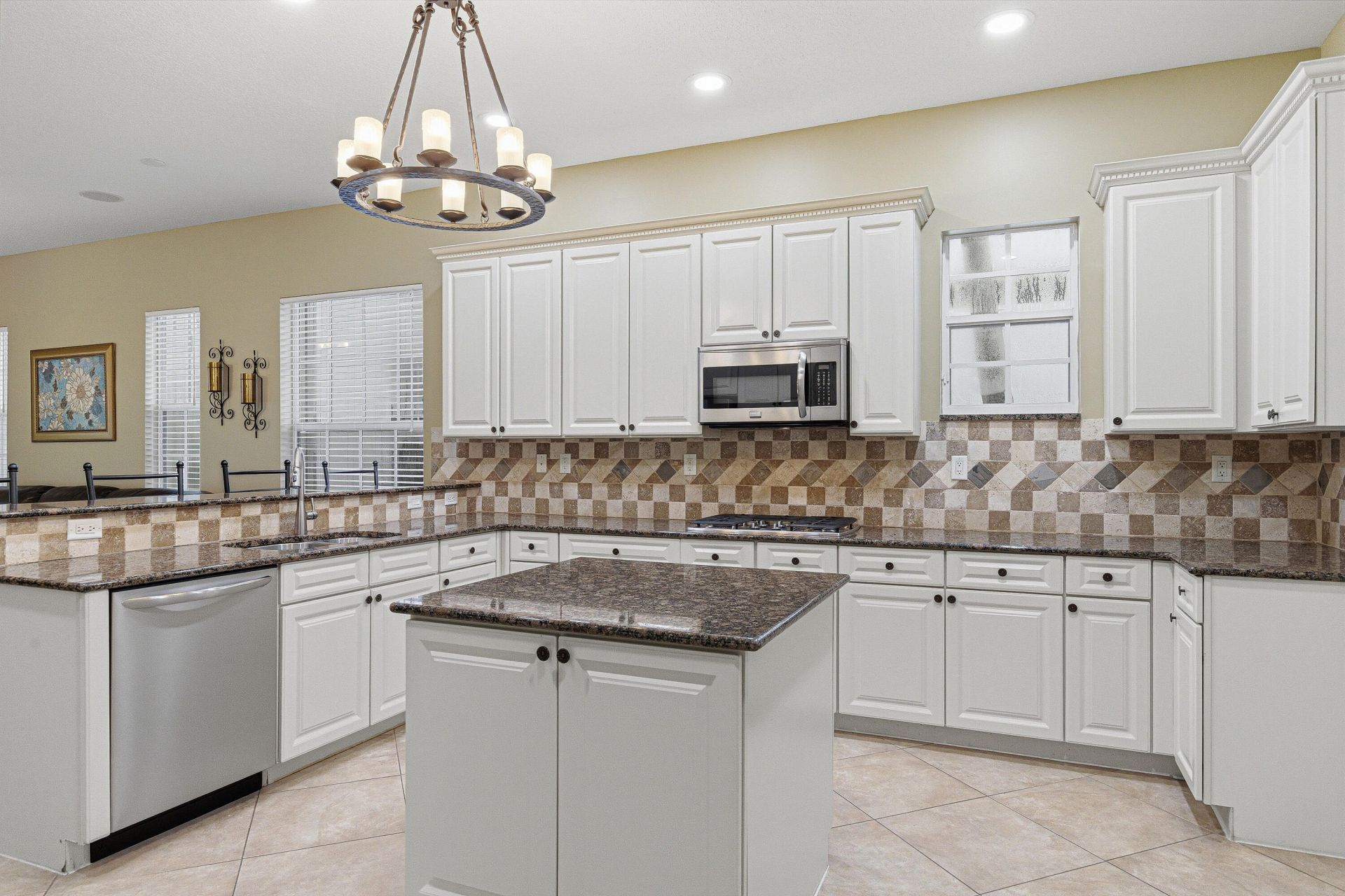 946 Mill Creek Drive, Palm Beach Gardens, FL 33410 Photo