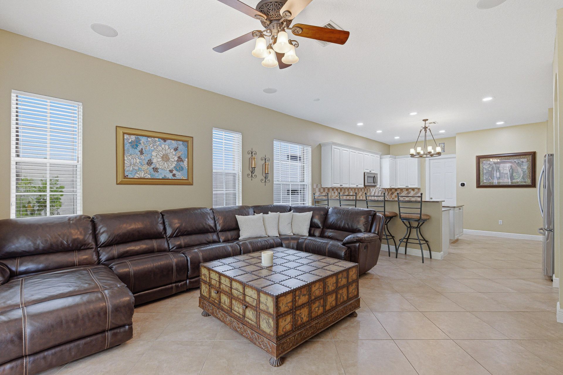946 Mill Creek Drive, Palm Beach Gardens, FL 33410 Photo