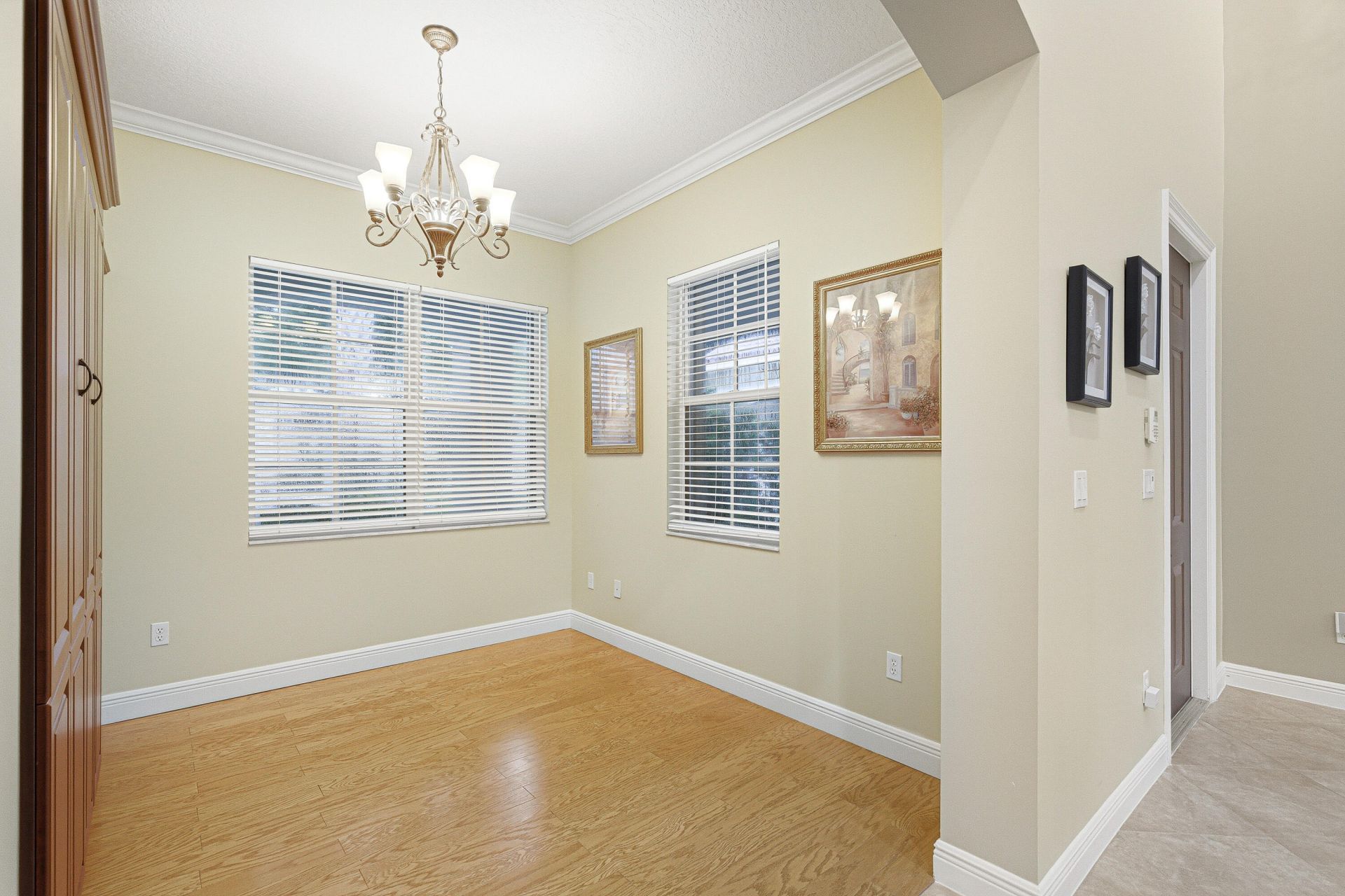 946 Mill Creek Drive, Palm Beach Gardens, FL 33410 Photo