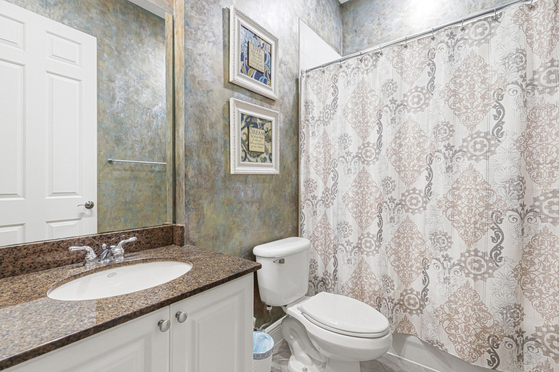 946 Mill Creek Drive, Palm Beach Gardens, FL 33410 Photo