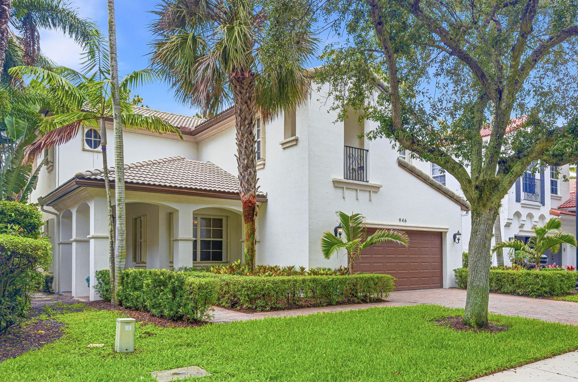 946 Mill Creek Drive, Palm Beach Gardens, FL 33410 Photo
