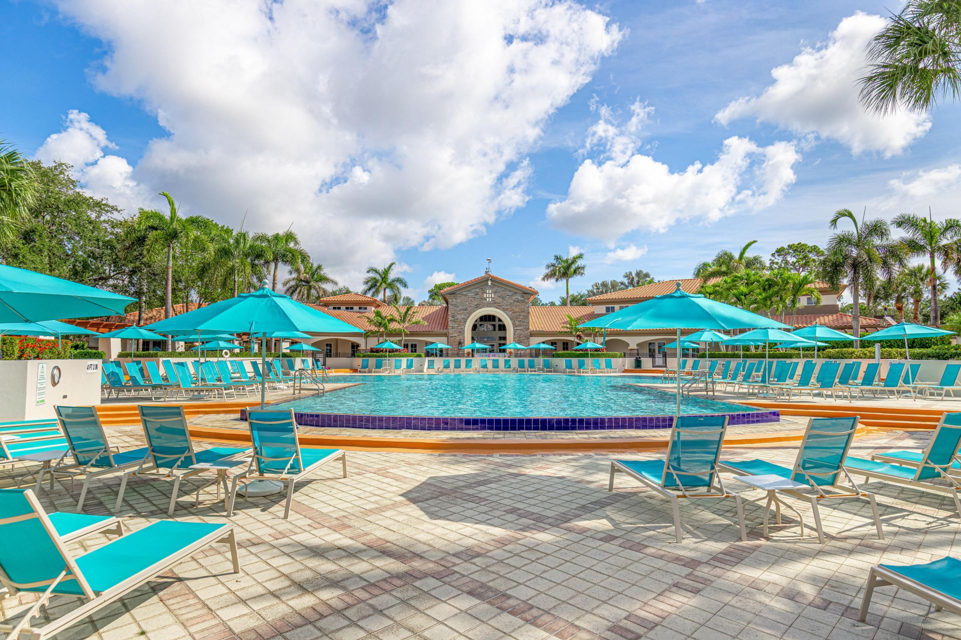 946 Mill Creek Drive, Palm Beach Gardens, FL 33410 Photo