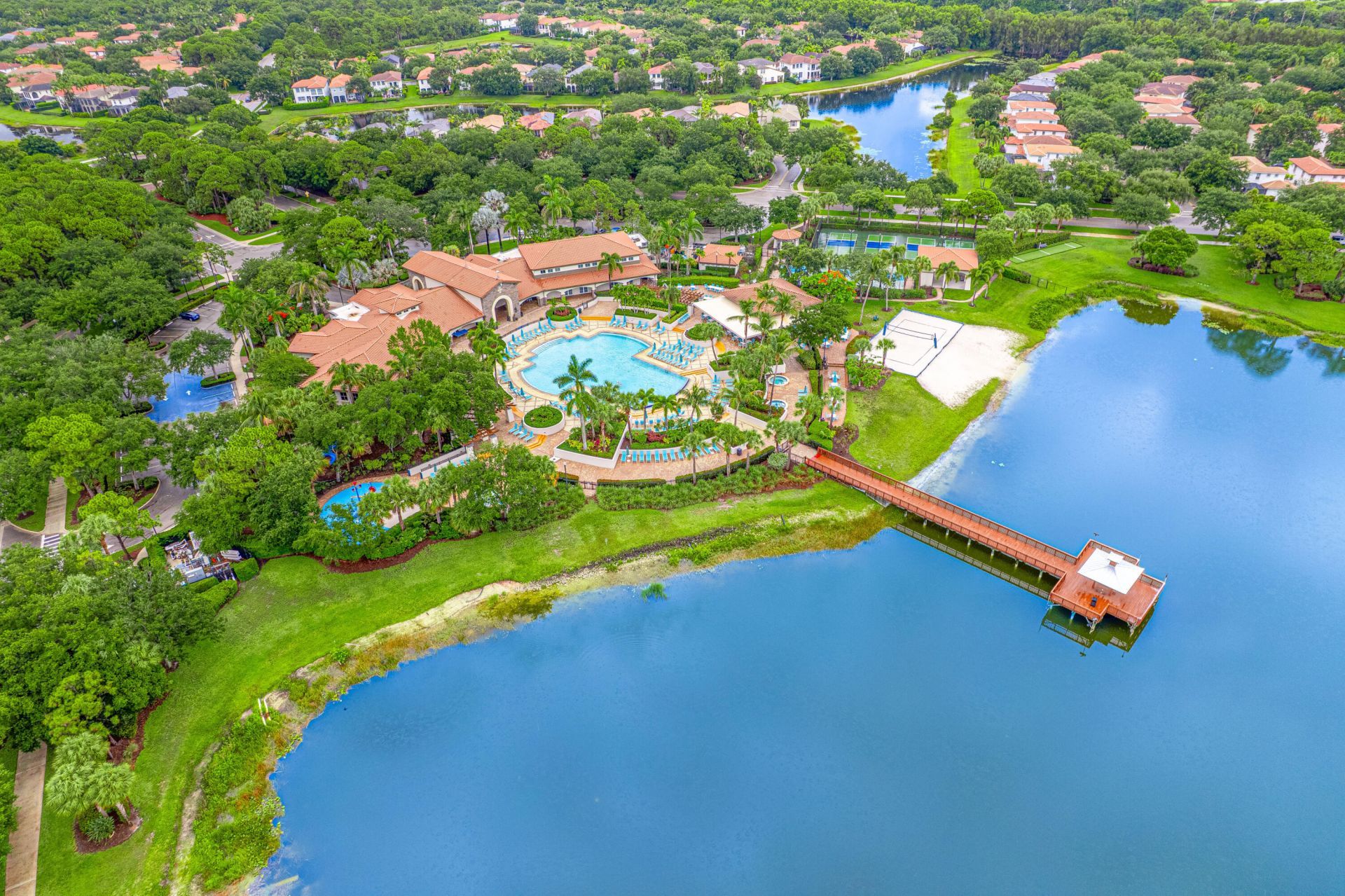 946 Mill Creek Drive, Palm Beach Gardens, FL 33410 Photo