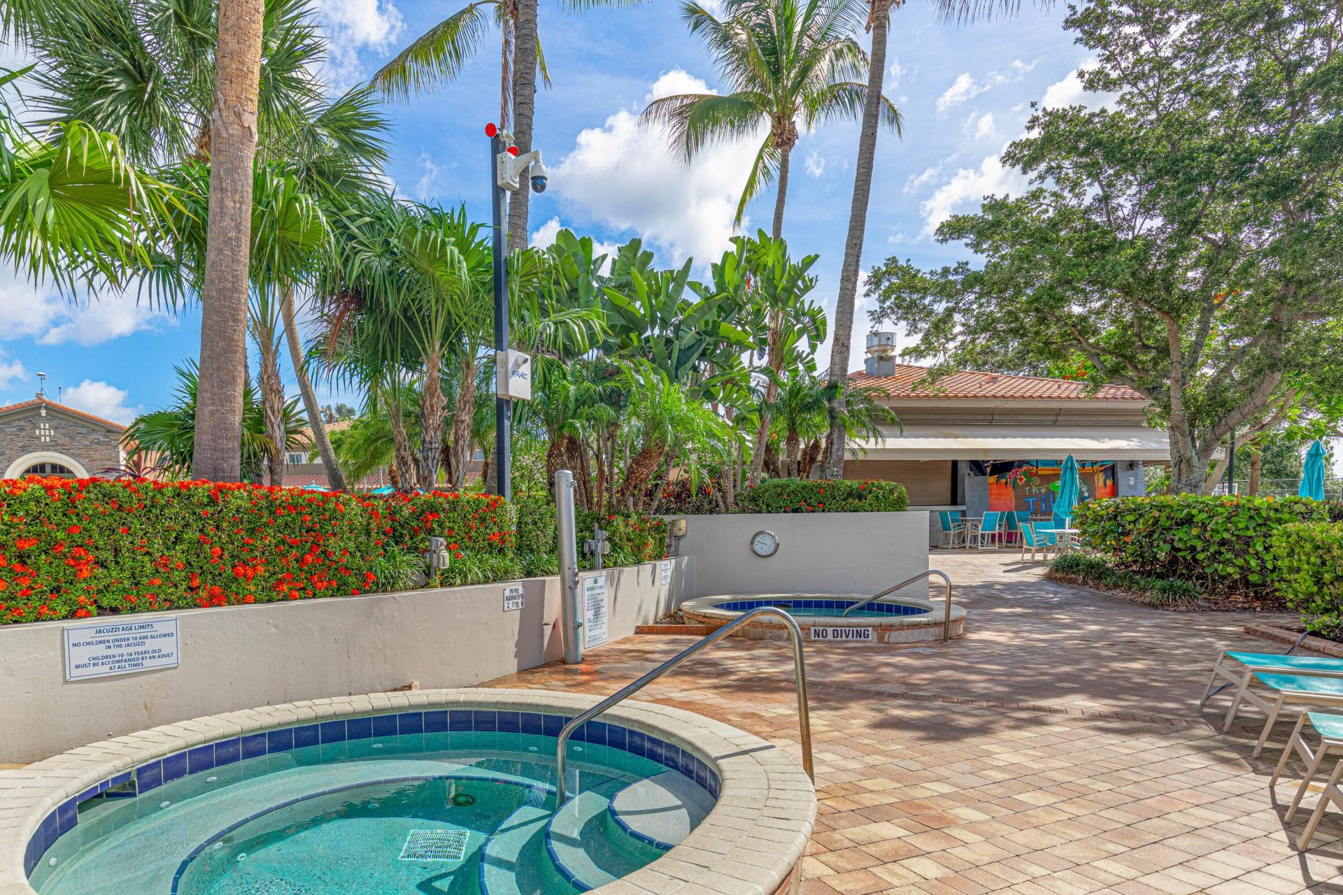 946 Mill Creek Drive, Palm Beach Gardens, FL 33410 Photo