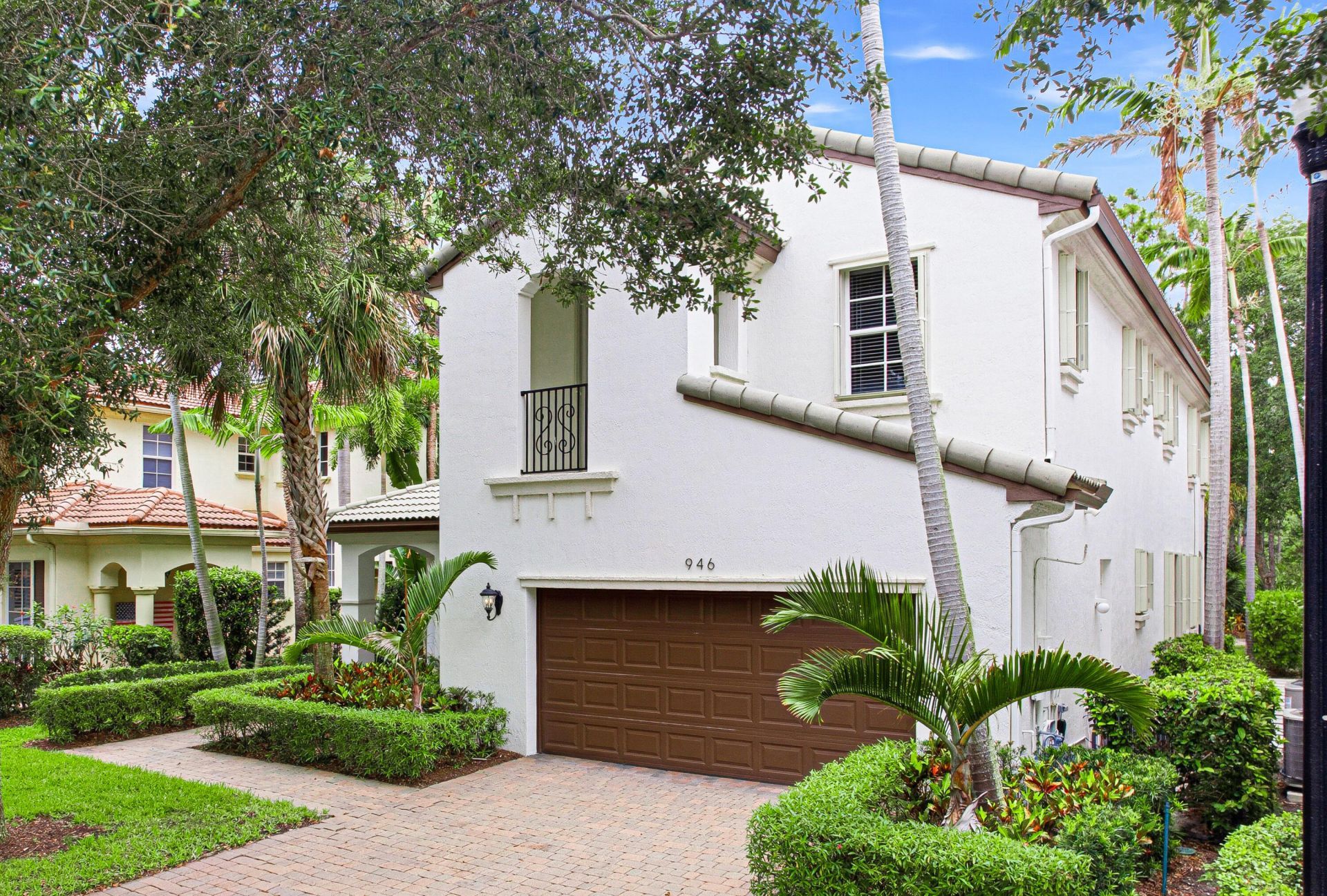946 Mill Creek Drive, Palm Beach Gardens, FL 33410 Photo
