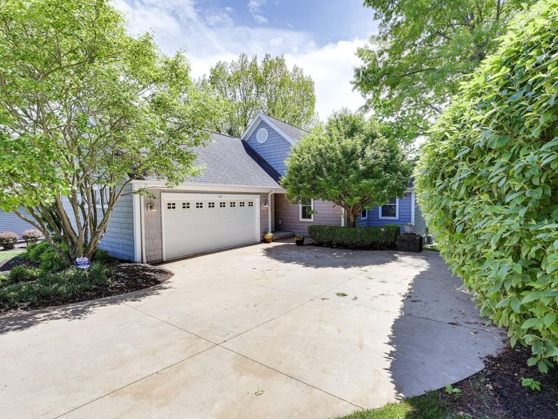 763 Glenview Drive , Howard, OH 43028 Photo 4