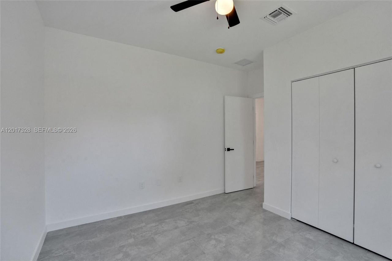 2536 NW 9th Ct , Fort Lauderdale, FL 33311 Photo
