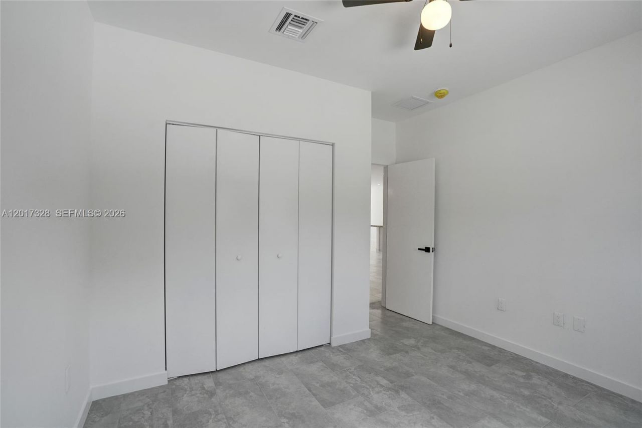 2536 NW 9th Ct , Fort Lauderdale, FL 33311 Photo