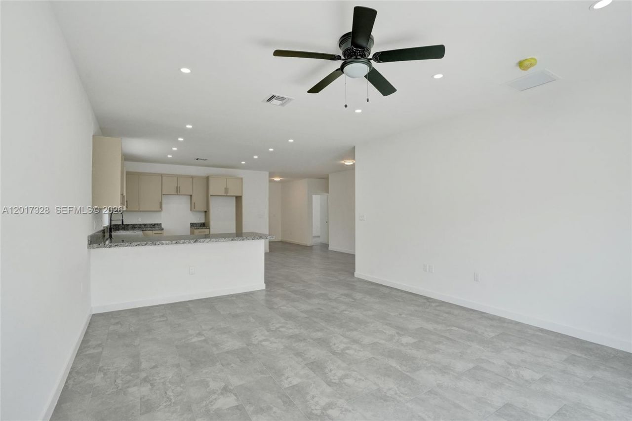 2536 NW 9th Ct , Fort Lauderdale, FL 33311 Photo