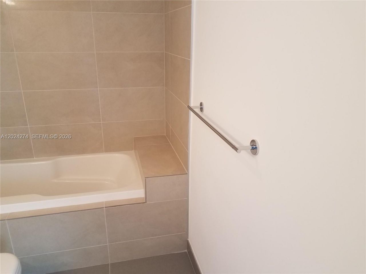 6620 Indian Creek Dr , Unit 104, Miami Beach, FL 33141 Photo