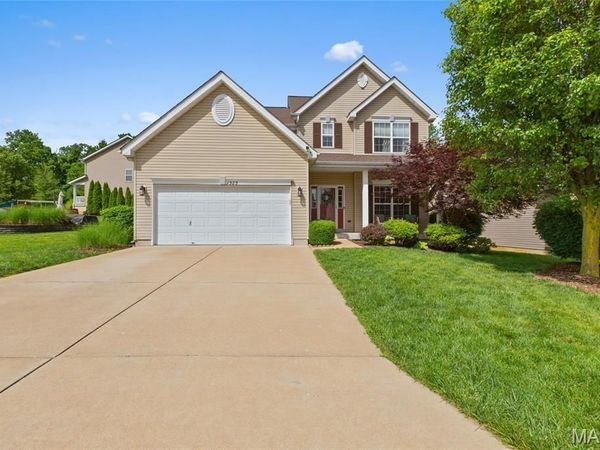 1323 Woodside Drive , Arnold, MO 63010