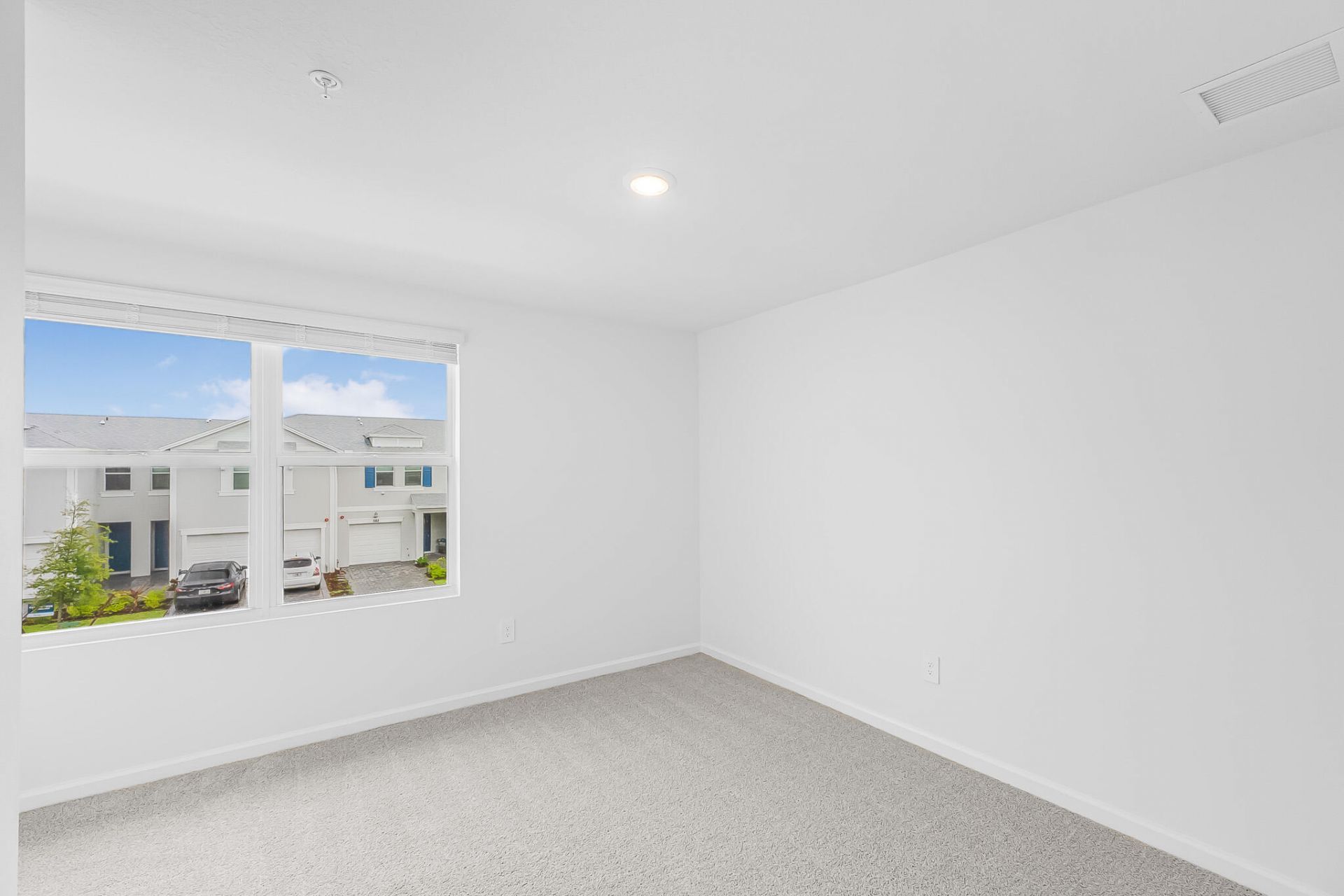 587 Salisbury Circle, Fort Pierce, FL 34982 Photo