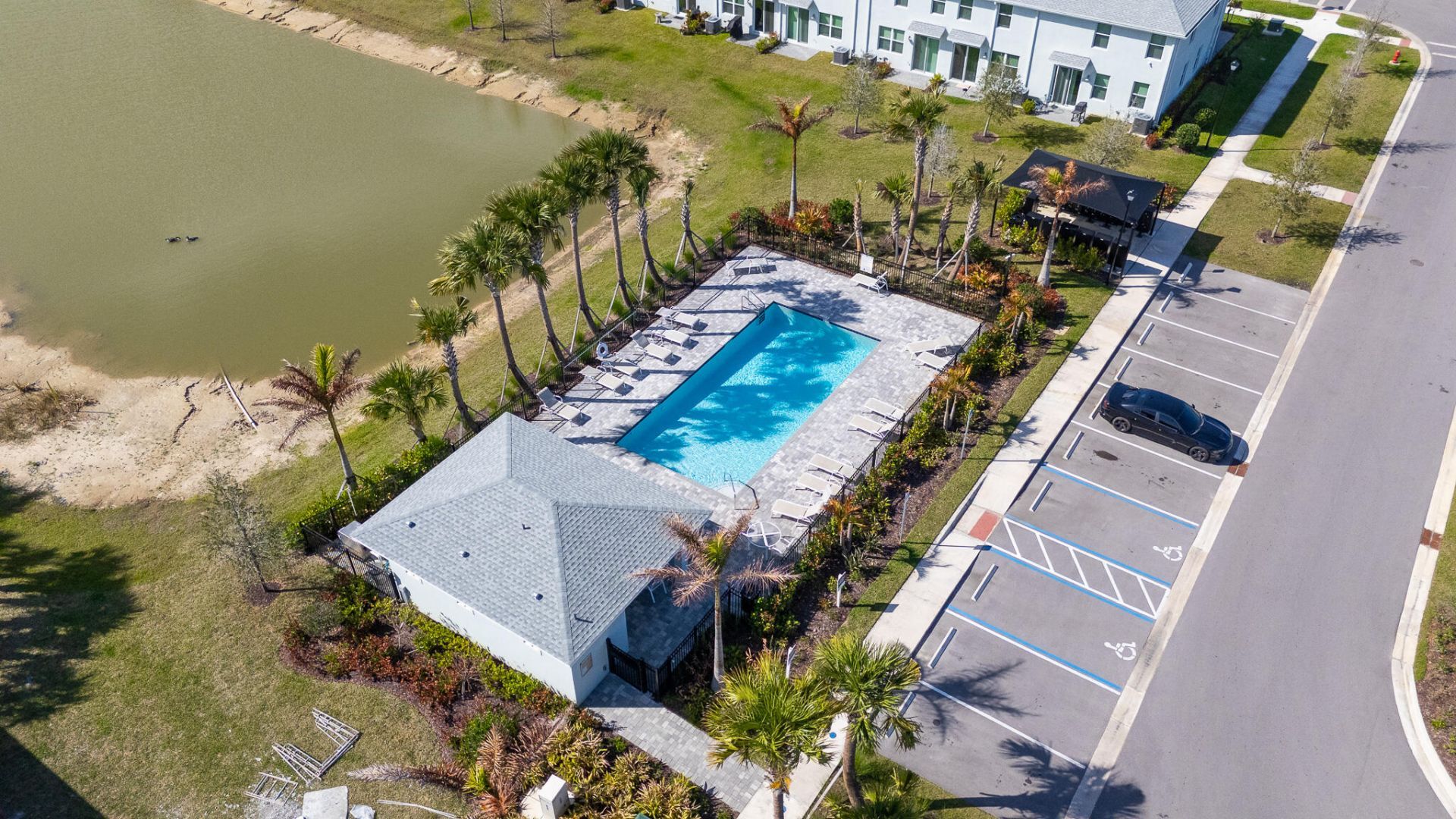 587 Salisbury Circle, Fort Pierce, FL 34982 Photo