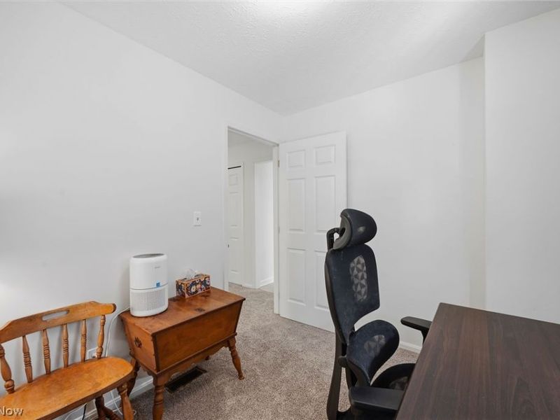 25 Commons Court, Chagrin Falls, OH 44022 Photo 14